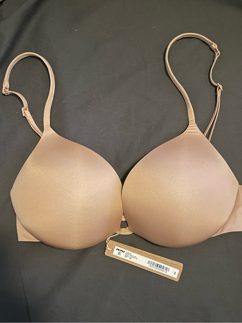 New - Skims Ultimate Super
Push Up bra - 32C Clay